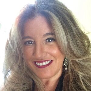 Meet your Posher, Ceci